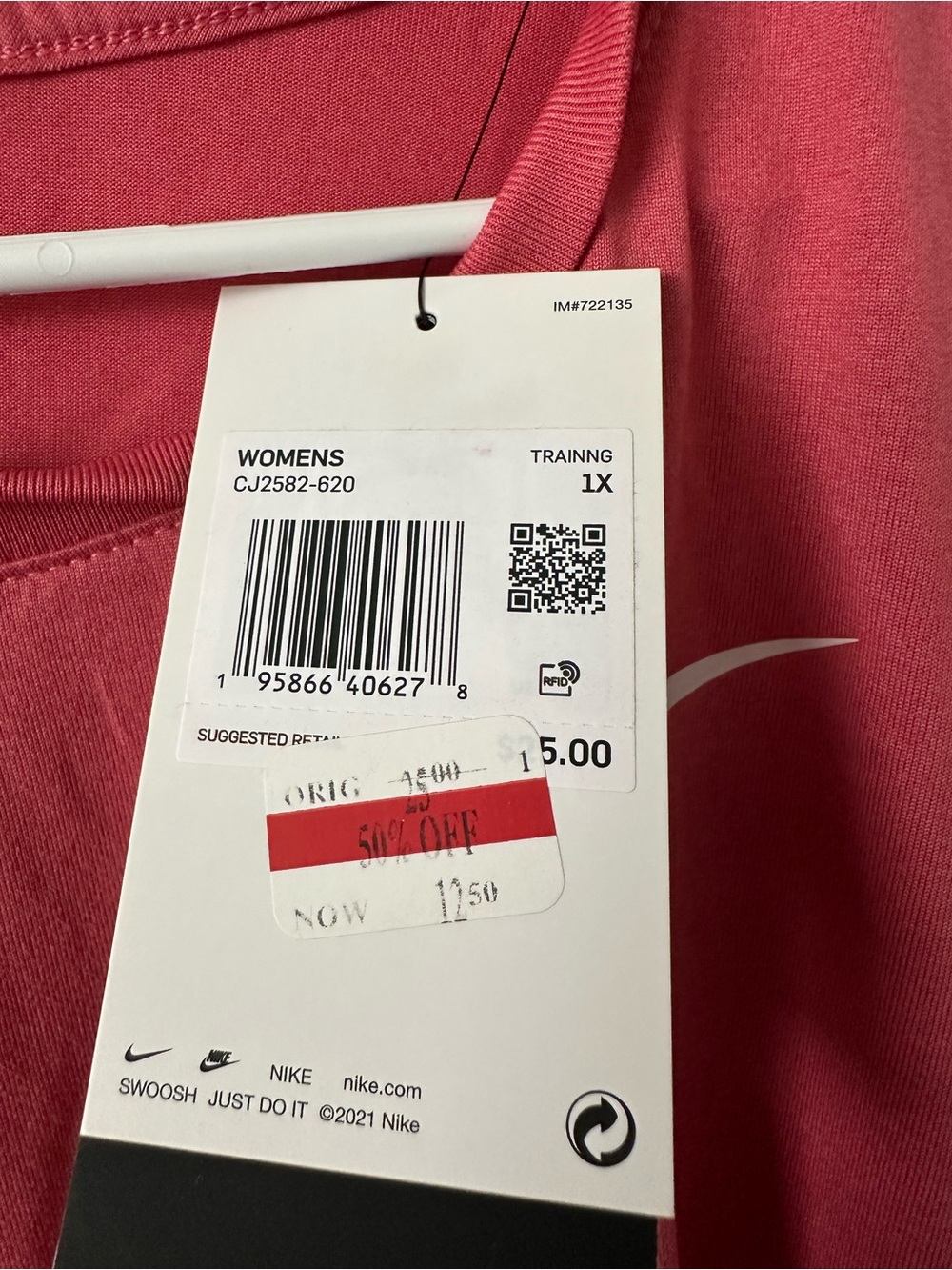 4 Nike woman’s Dri-FIT Short Sleeve Tee - Picture 7 of 16